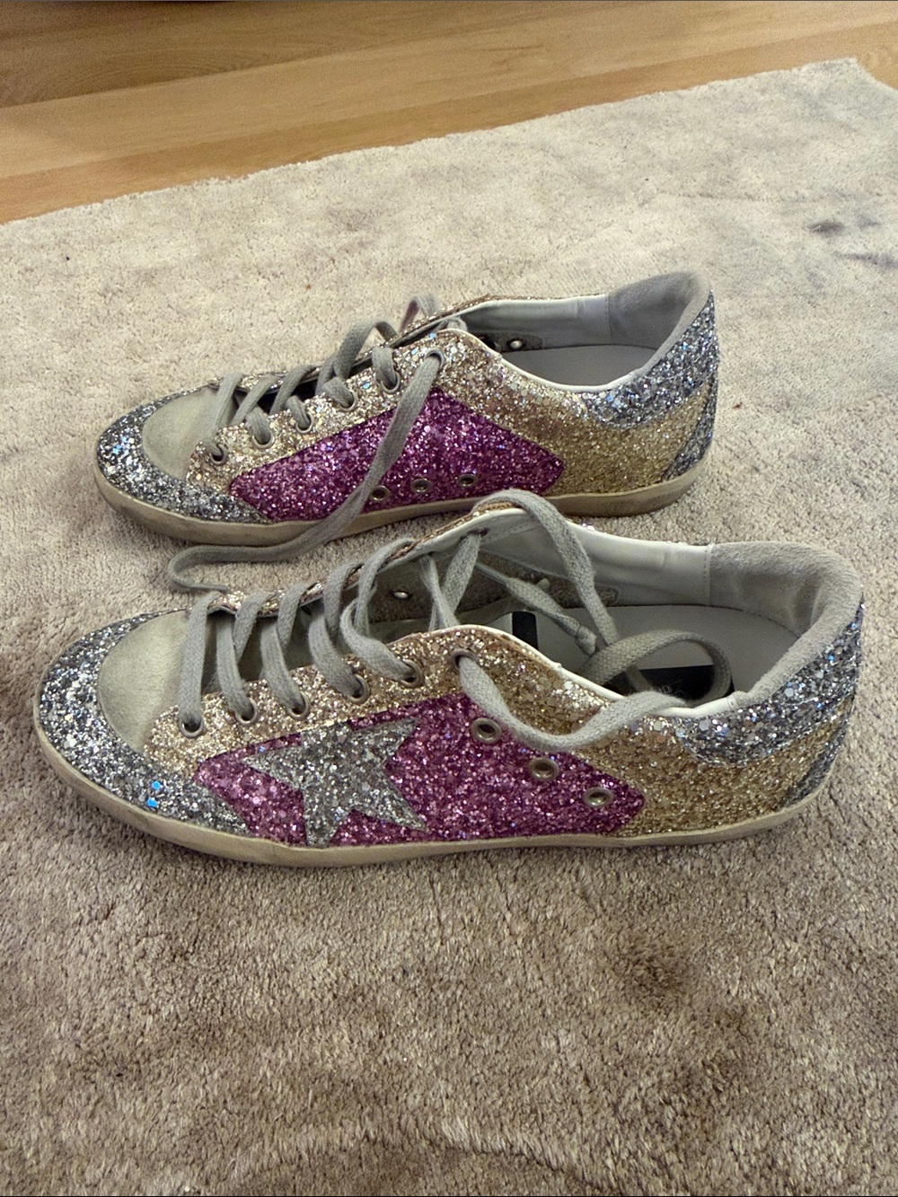 Golden Goose Glitter Low-Top Sneakers in Pink, Gold, Silver - Picture 4 of 7